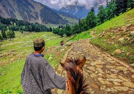 Chandigarh to Jammu Srinagar Explorer Tour